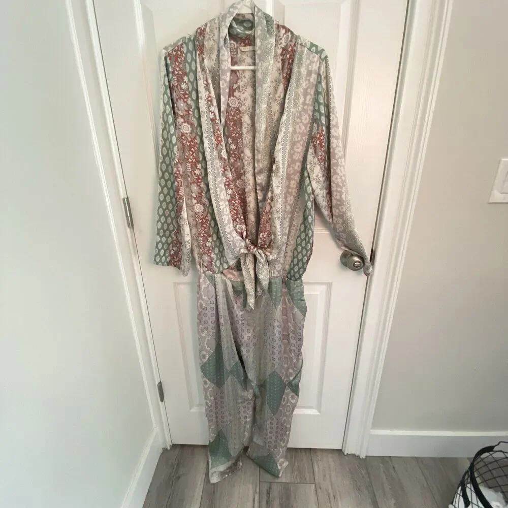 Saint Tropez Satin Jumpsuit Womens Size large Cutout Tie Sexy Boho L
